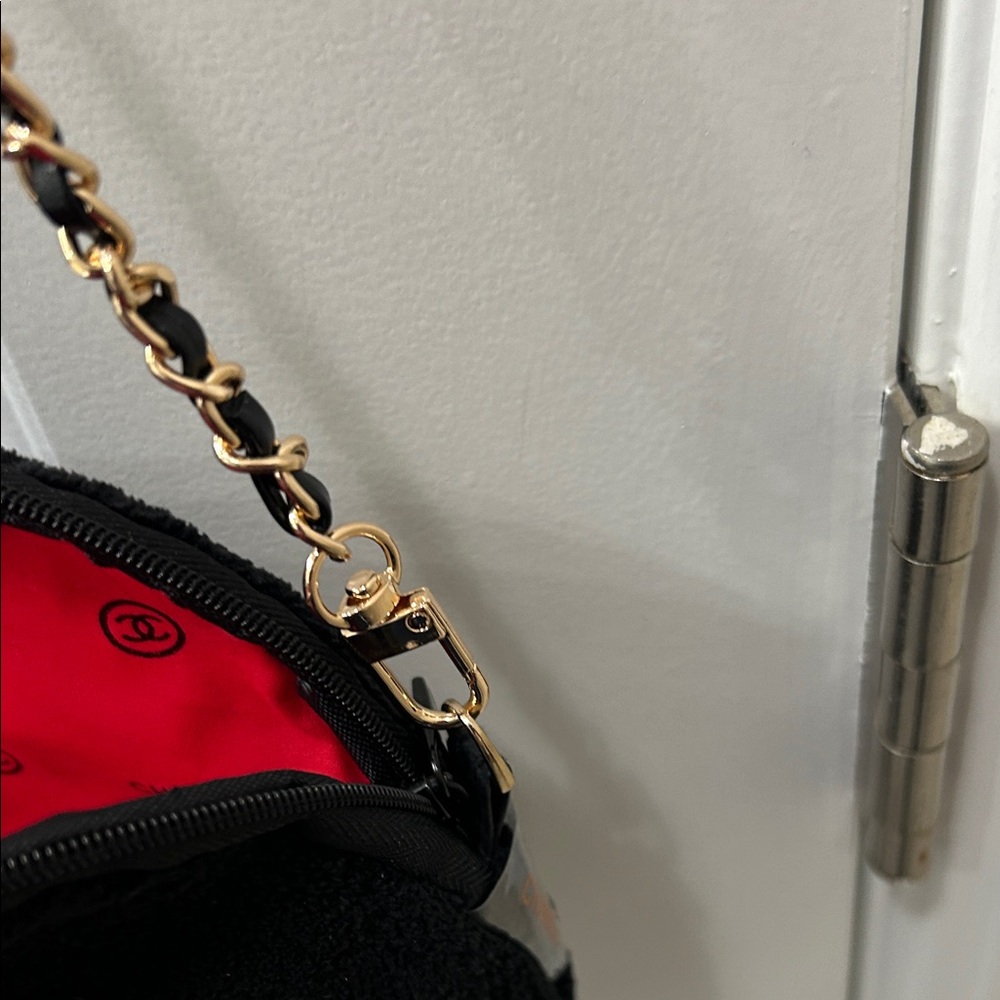 Chanel Black Crossbody Bag with Gold and Black unbranded adjustable chain. - Picture 7 of 9